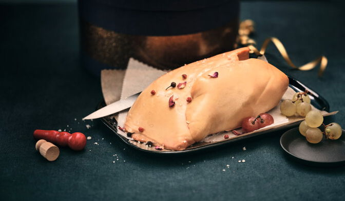 Foie gras de canard cru déveiné idéal pour terrines - Maison Montfort